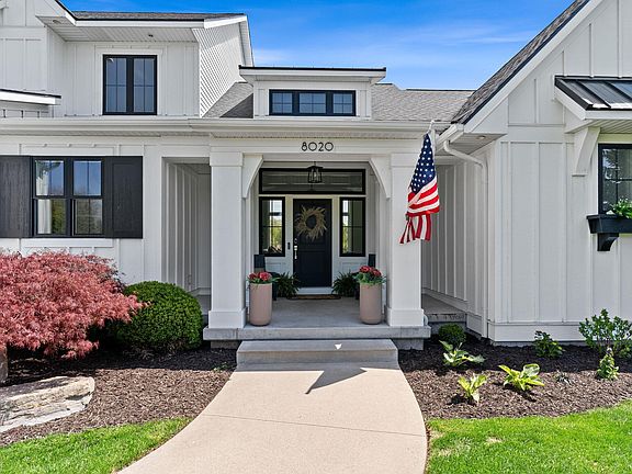 5th image of 8020 Summerwood Ct