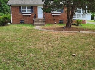 15180 Oaks Rd, Charlotte Hall, MD 20622