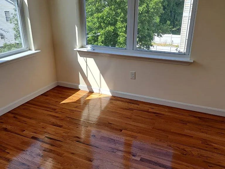 227 Fairmount Ave #2 — Photo 10