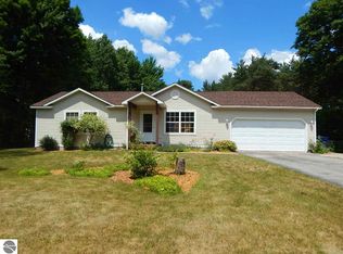 3222 Nimrod Rd, Traverse City, MI 49685