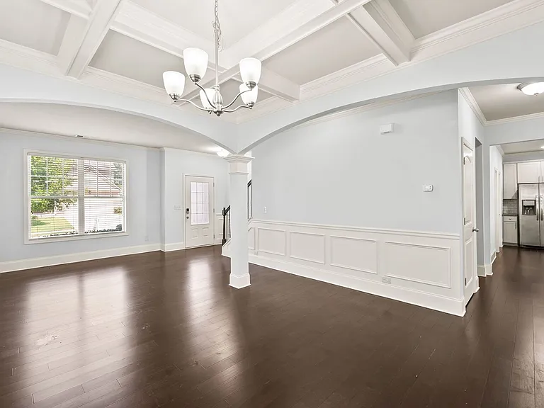3845 Alden Pl — Photo 10