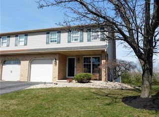 409 Buckingham Dr, Northampton, PA 18067