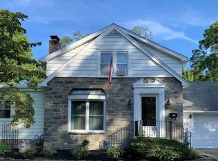 425 Lakeview Ave, Pitman, NJ 08071