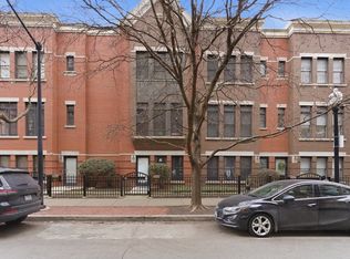 842 W 15th Pl #1, Chicago, IL