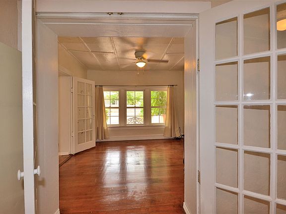 5th image of 713 Agua Fria St