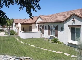 27048 Triumph Ave, Santa Clarita, CA 91387