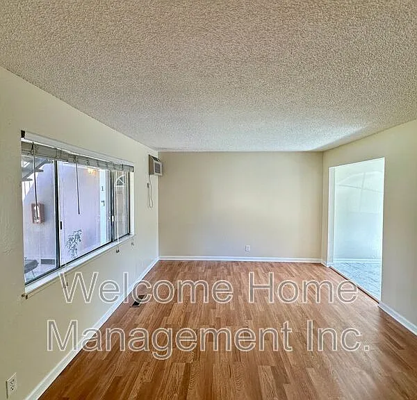 2225 Hillsborough Ct #2 — Photo 2