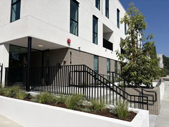 5119 Colfax Ave, Valley Village, CA