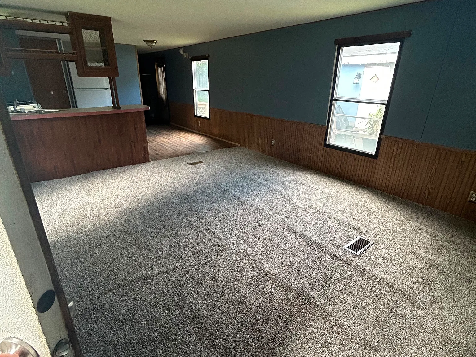 2 bed, $1,000 — Photo 2