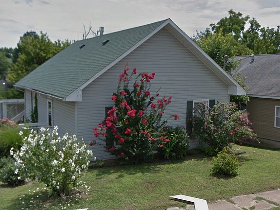 2nd image of 316 N Parkhill St