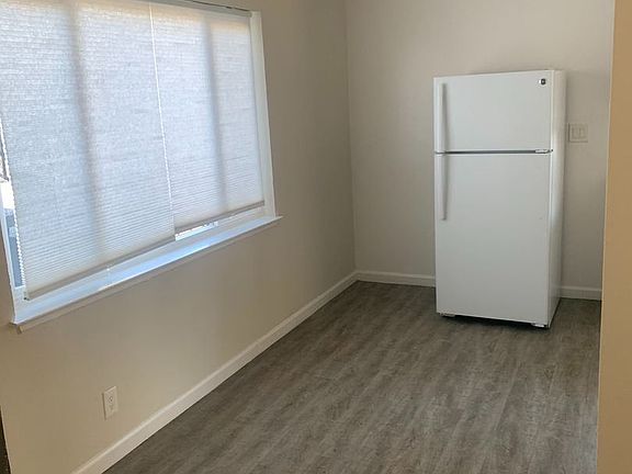 5th image of 755 9th Ave #1