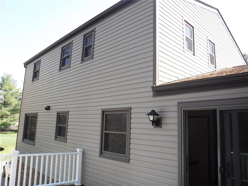 2nd image of 8781 Coyne Ave