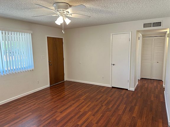 Living Room - Hallway to Bedrooms