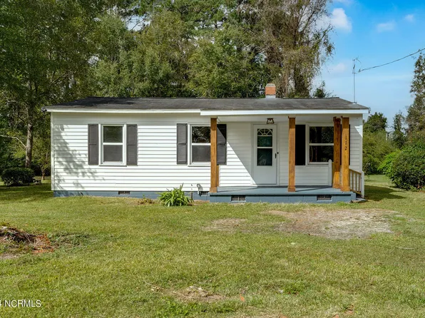 112 Pool Road, Rose Hill, NC 28458