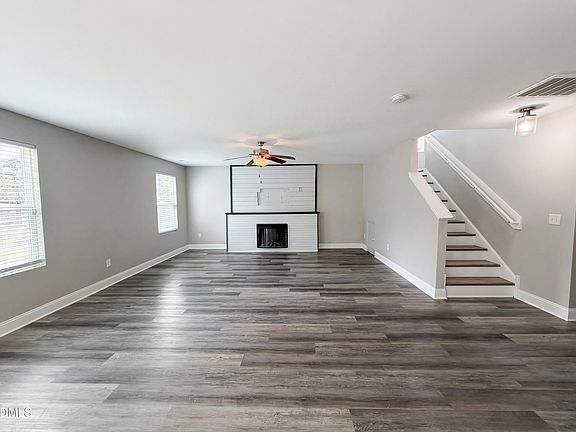 3rd image of 1405 Demila Dr
