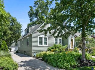 3344 Dudley St, Lincoln, NE 68503