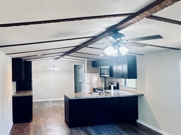 13169 S Lee Shore Dr, Willis, TX 77318