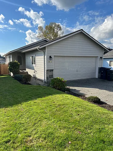 10332 60th Ave NE Photo 1