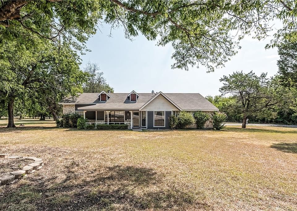 1st image of 262 County Road 4270