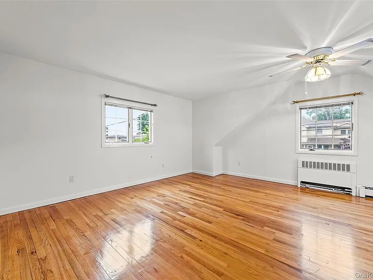 54 Edgewood Rd — Photo 13