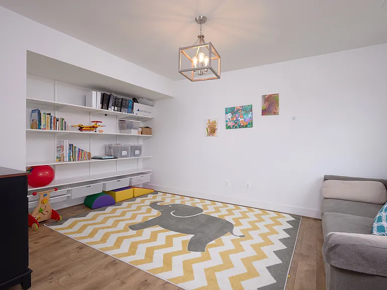 3541 Bellflower Ln — Photo 6