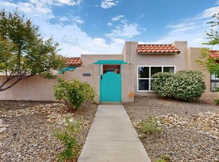 8910 Chambers Pl NE, Albuquerque, NM 87111