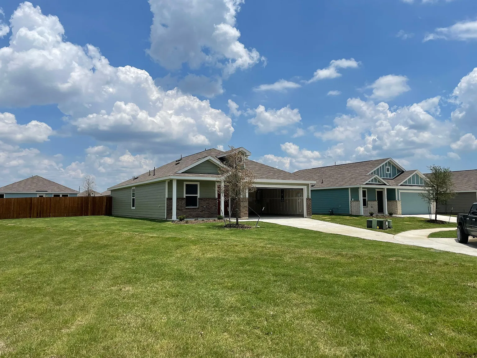 3 bed, 1505 sqft, $2,200 — Photo 4