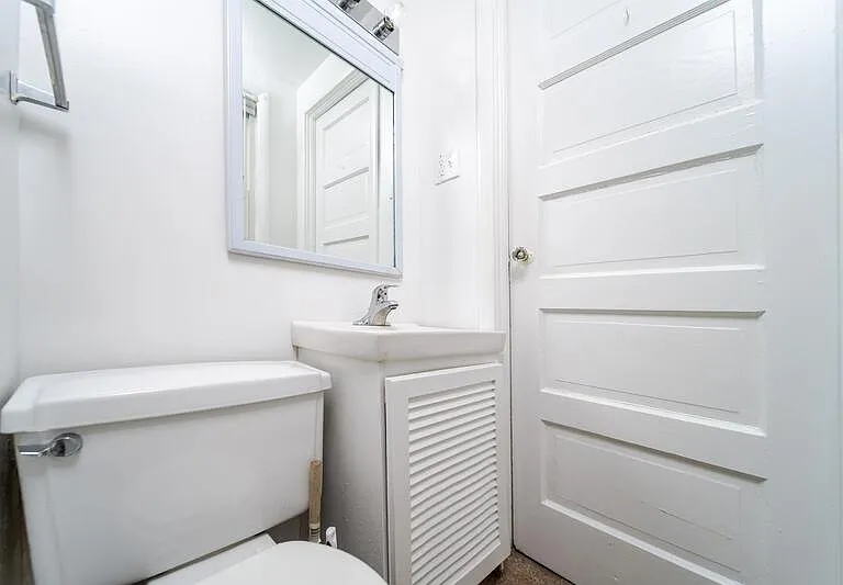 504 Morris St #1 — Photo 6
