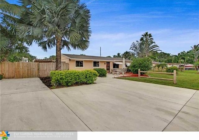 1st image of 2348 Pinecrest Ct