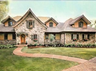 29 Beacon Hill Ln, Saint Louis, MO 63141