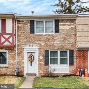801 Hills Dr, Gettysburg, PA, 17325