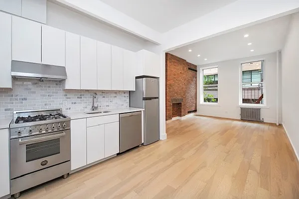 Rented by Berkshire Hathaway HomeServices New York Properties | media 8