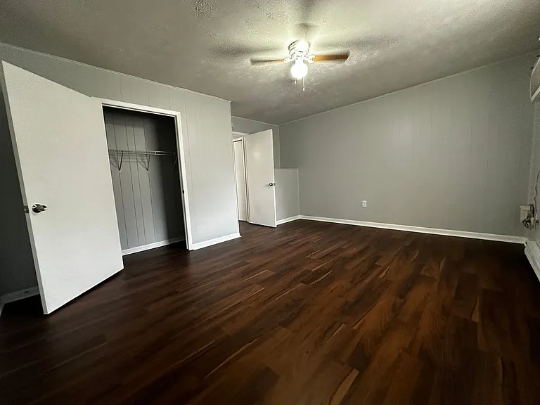 3408 Maple Ave — Photo 9
