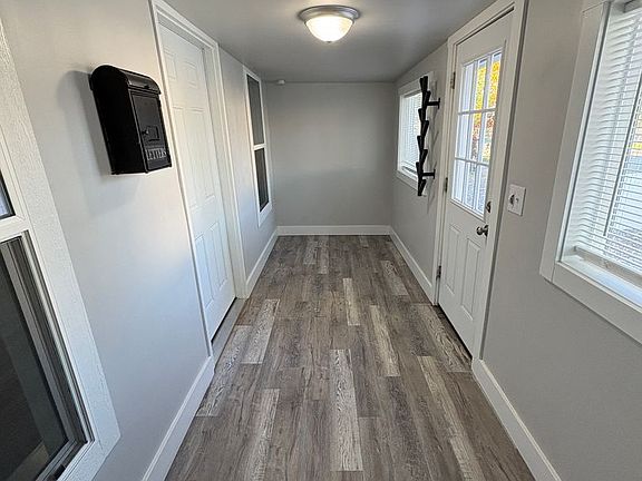 3rd image of 15 Jackson St