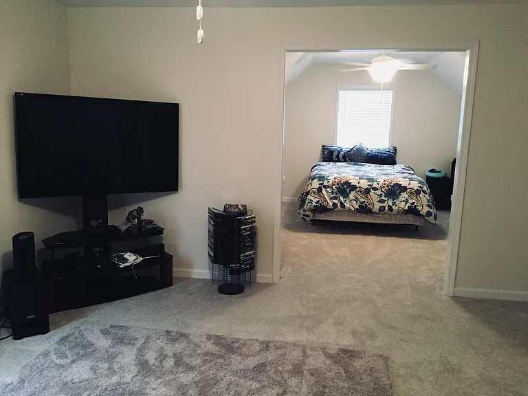 Upstairs Large Suite