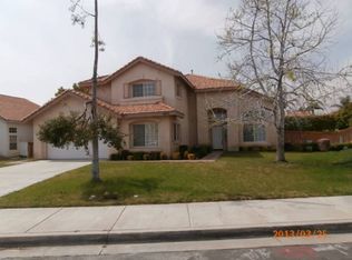 3670 N Morning Glory Dr, Rialto, CA 92377