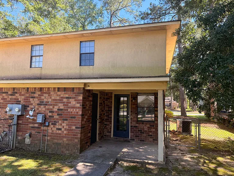 1905 Elkhorn Ln — Photo 9