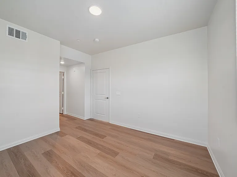 Gallery Park Apartments — Photo 126