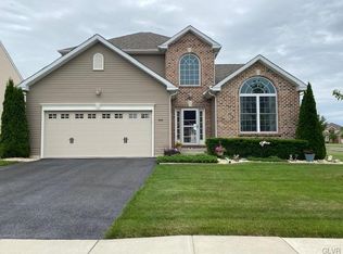 4451 Beech Dr, Nazareth, PA 18064