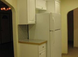 807 W Pear Ave, Selah, WA 98942