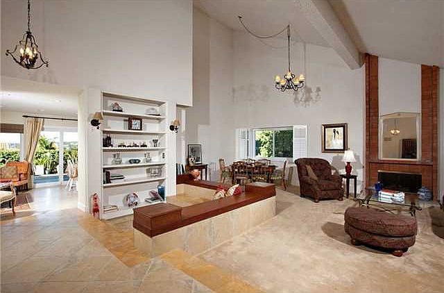 2nd image of 2128 Saliente Way