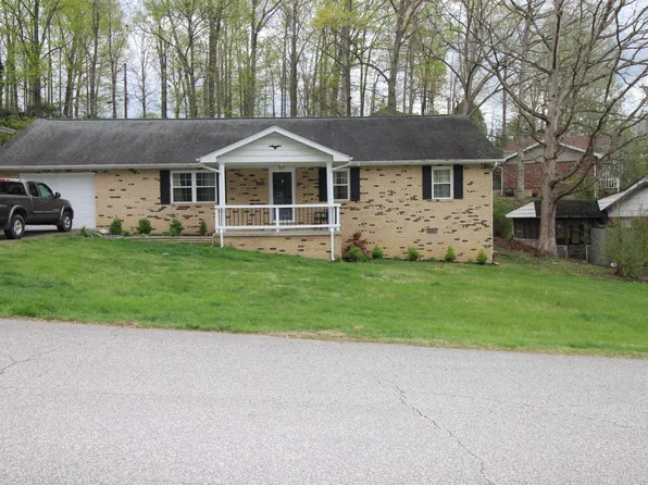 711 W Alexander Ct, Ashland, KY 41102