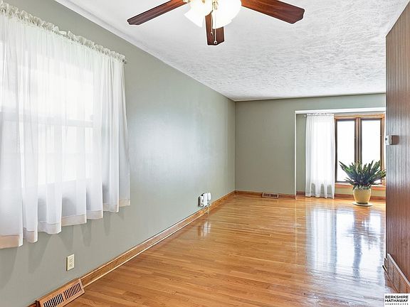 15th image of 10632 M St