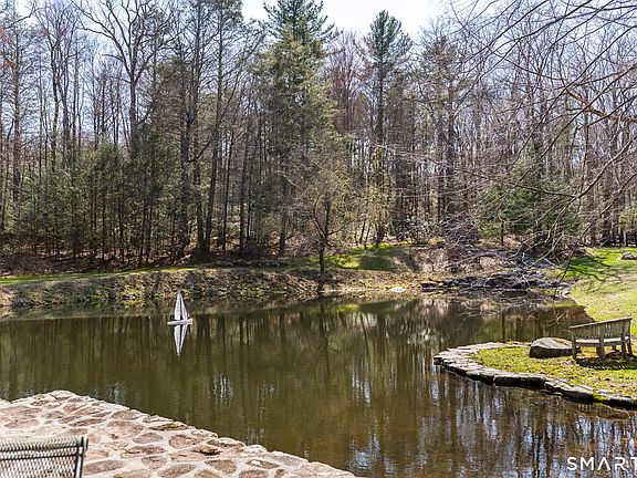 3rd image of 127 Steele Road