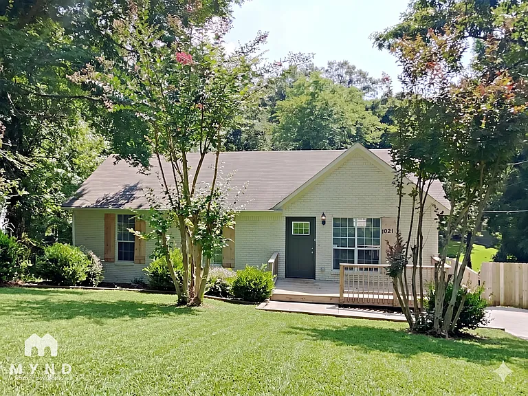 1021 Medina Dr — Photo 25