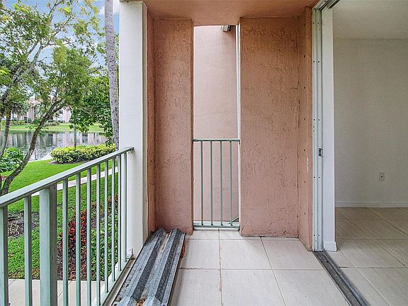 4th image of 12136 Saint Andrews Pl APT 204