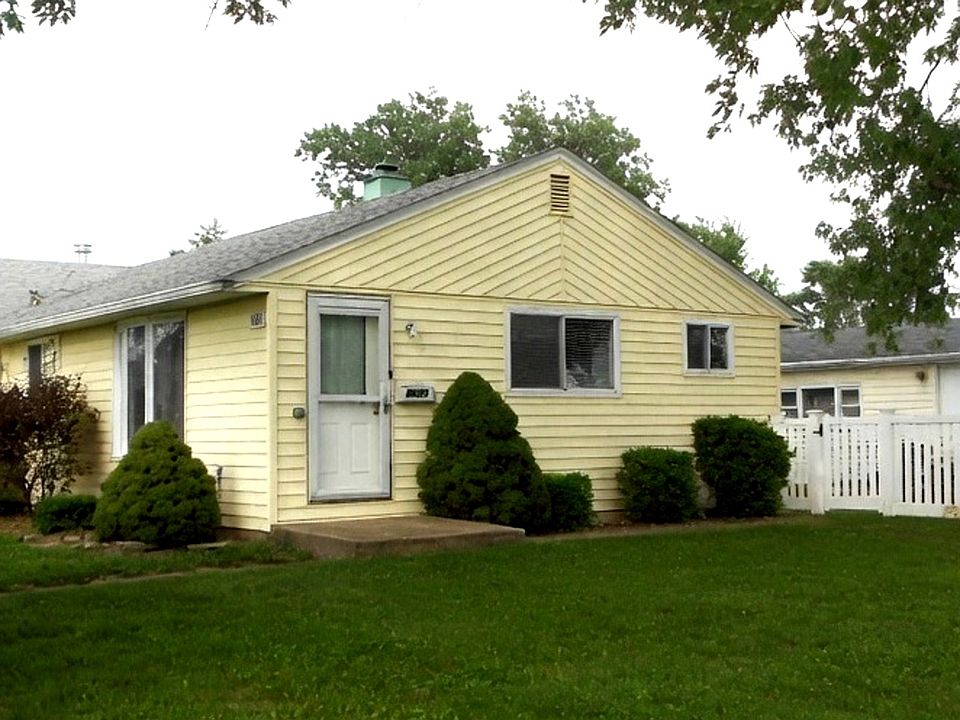 1st image of 8865 S Ryan Rd