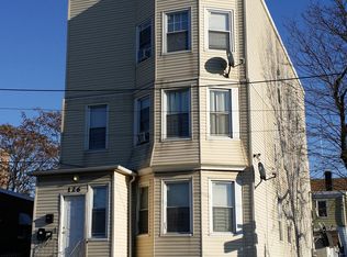 126 Eastern Pkwy, Irvington, NJ 07111