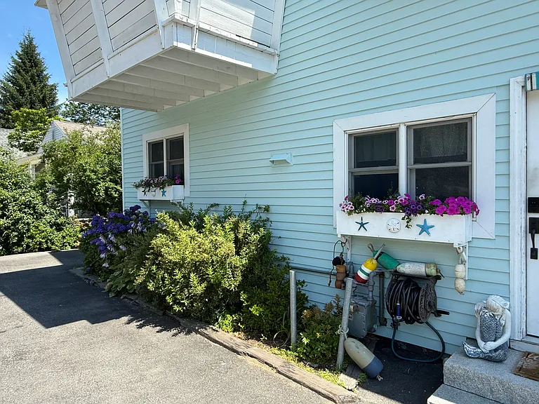 5 Mill Pond Ln — Photo 8