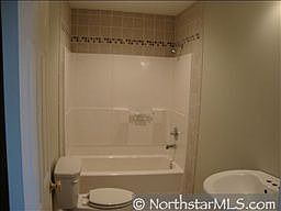5th image of 2625 42nd Ave S